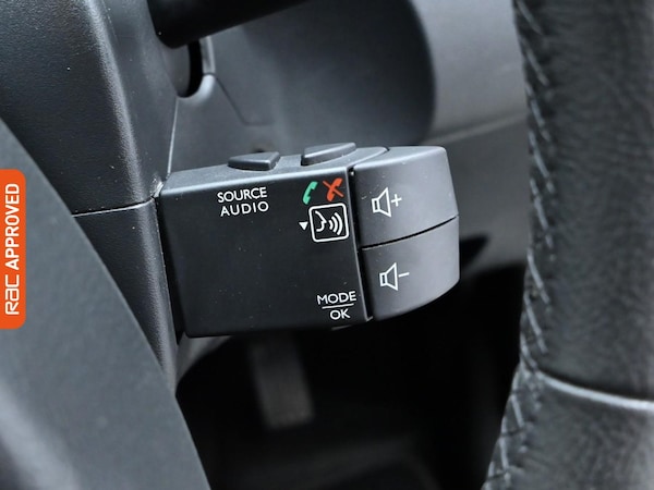 Used Dacia Duster 2016 for sale - 76142185: Photo 19