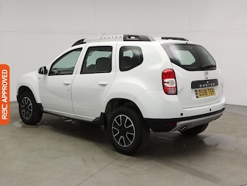Used Dacia Duster 2016 for sale - 76142185: Photo 4