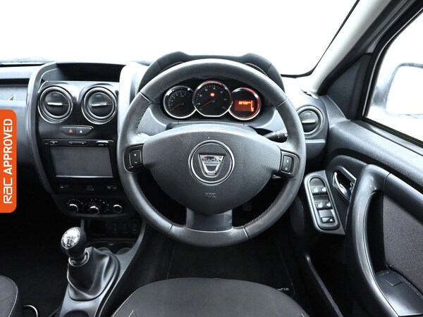 Used Dacia Duster 2016 for sale - 76142185: Photo 9