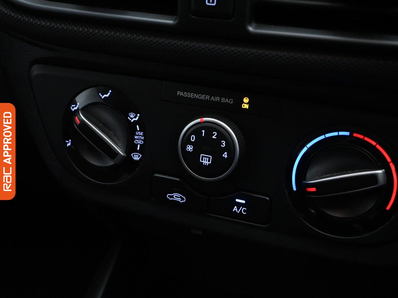 Used Hyundai i10 2022 for sale - 76310999: Photo 16
