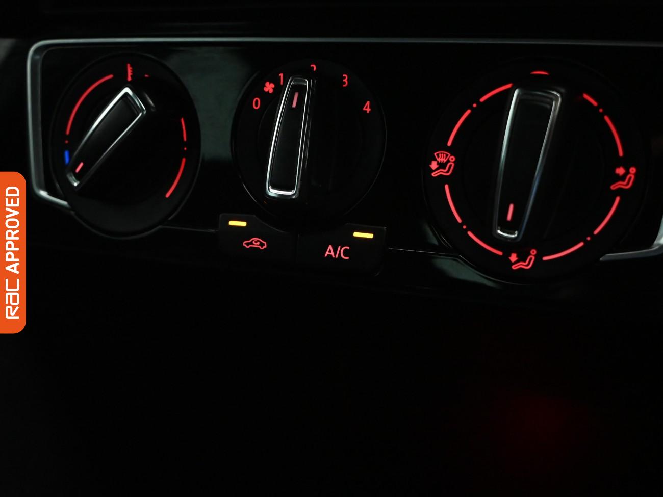 Used Volkswagen Polo 2017 for sale - 77158840: Photo 15