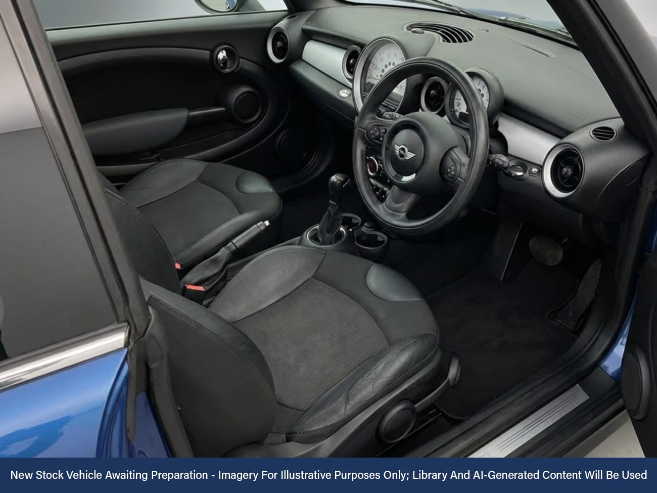 Used MINI Convertible 2014 for sale - 77415316: Photo 3