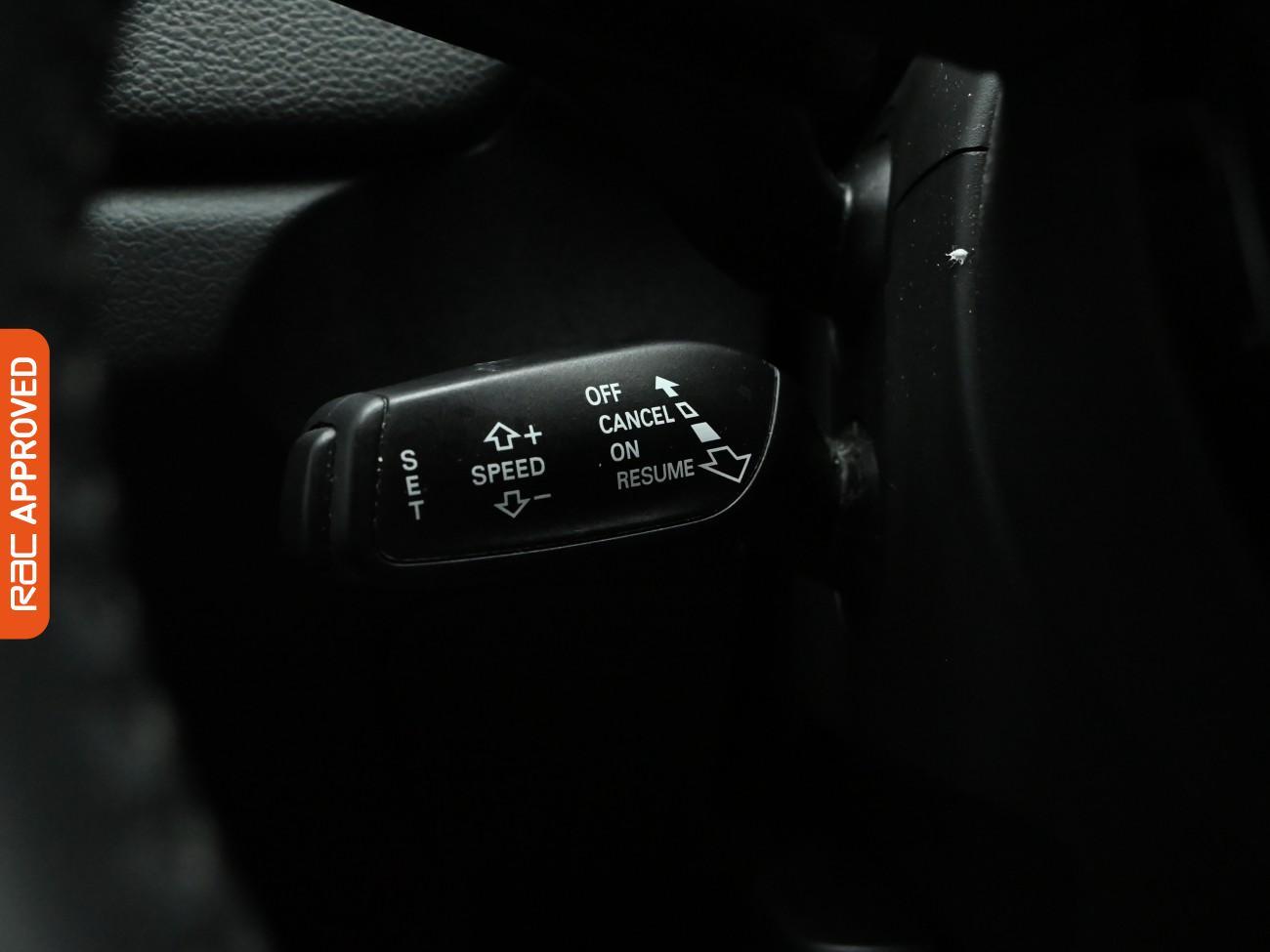 Used Audi Q3 2018 for sale - 77654309: Photo 16