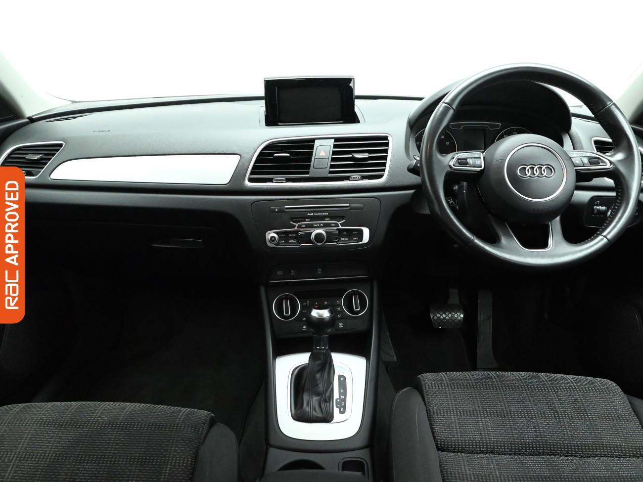 Used Audi Q3 2018 for sale - 77654309: Photo 2