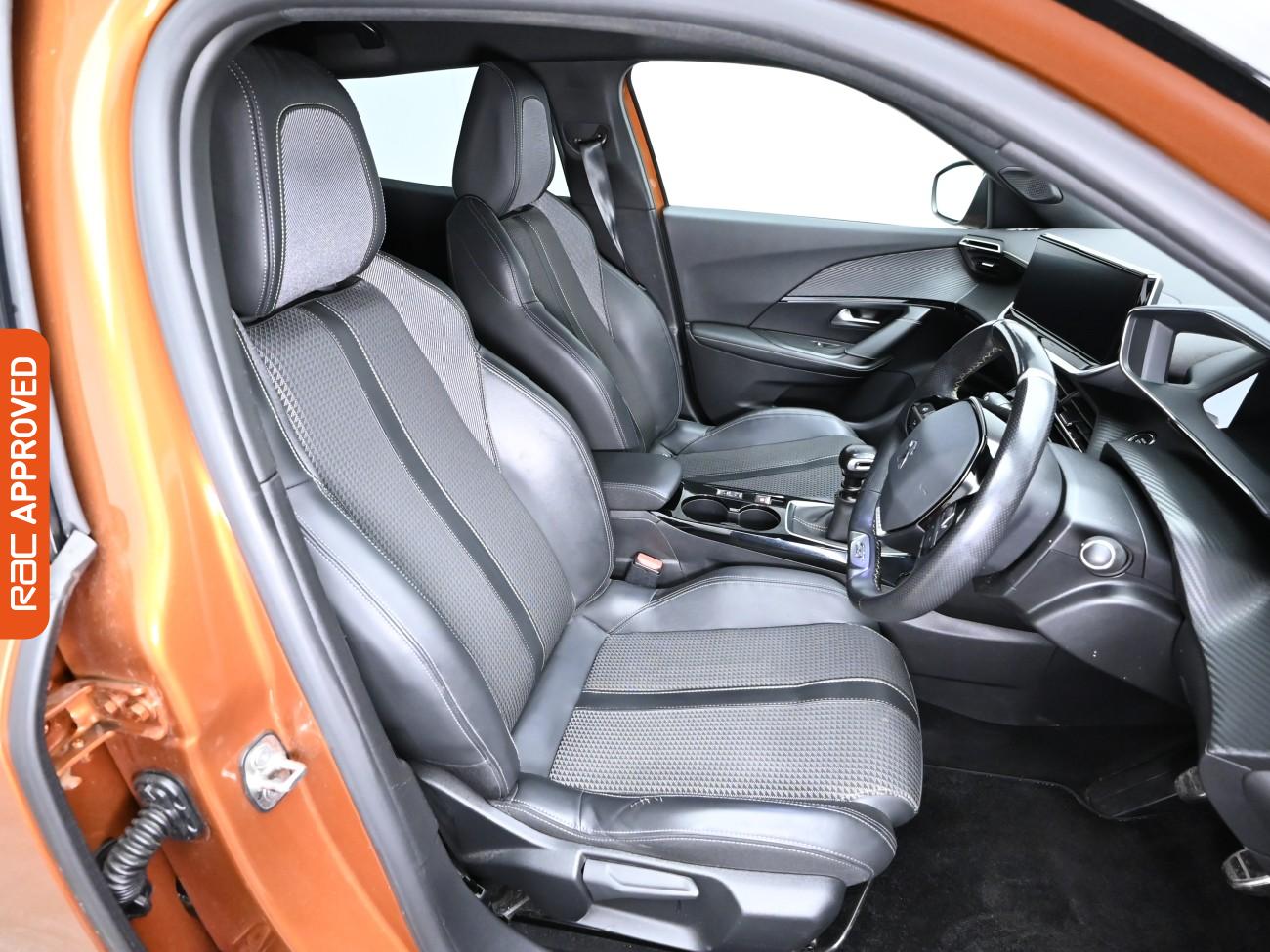 Used Peugeot 2008 2021 for sale - 76143874: Photo 11