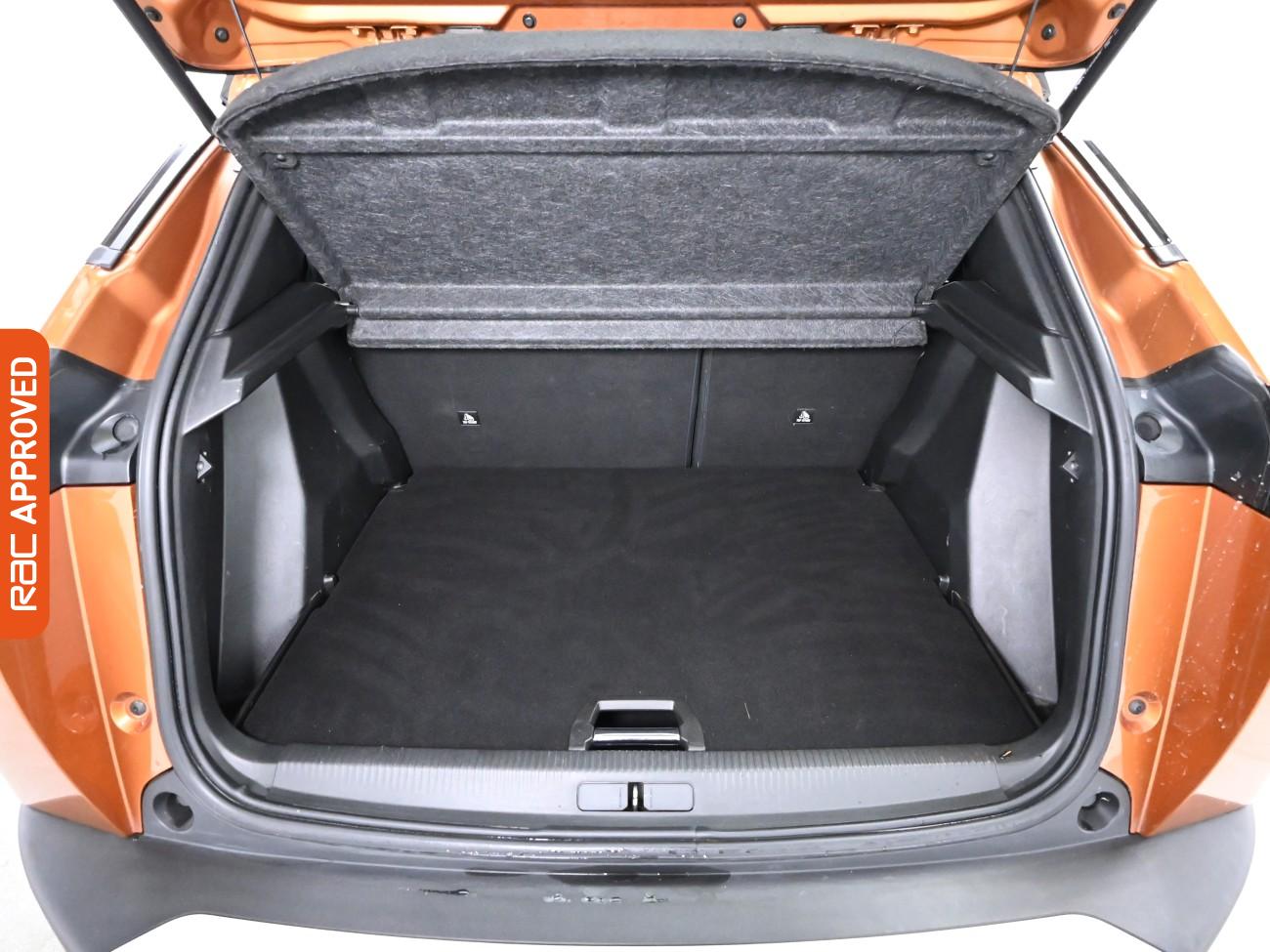 Used Peugeot 2008 2021 for sale - 76143874: Photo 13