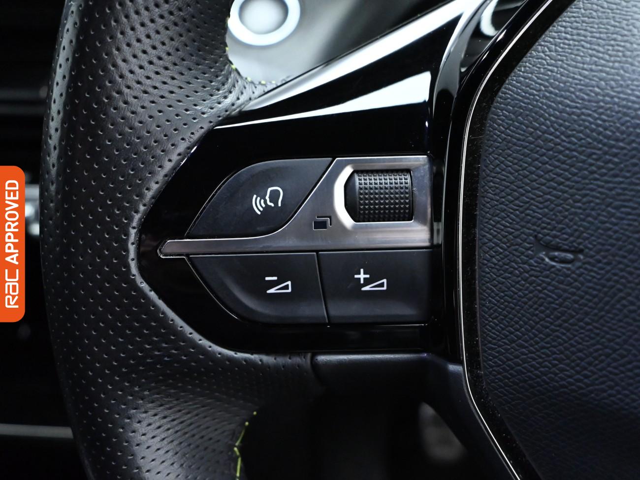 Used Peugeot 2008 2021 for sale - 76143874: Photo 25