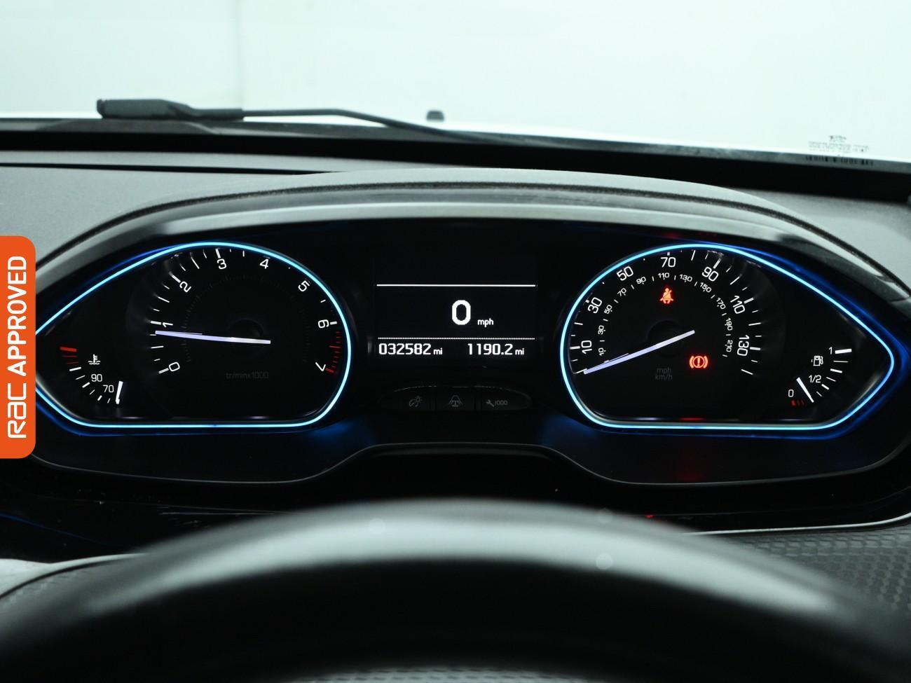 Used Peugeot 2008 2016 for sale - 77577748: Photo 11