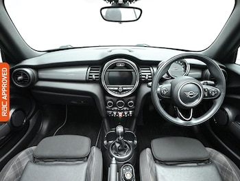 Used MINI Convertible 2018 for sale - 78177594: Photo