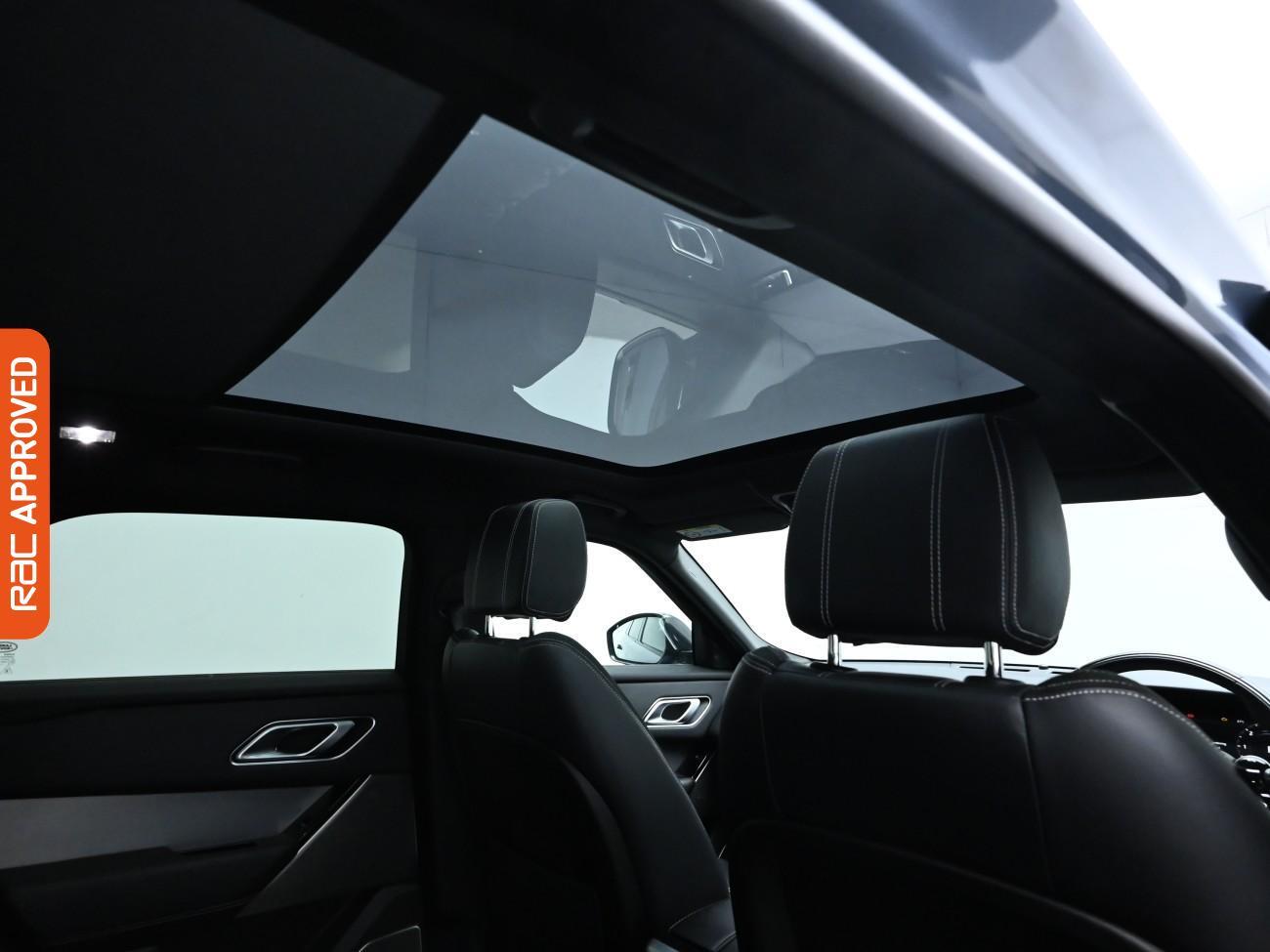 Used Land Rover Range Rover Velar 2019 for sale - 76836303: Photo 3