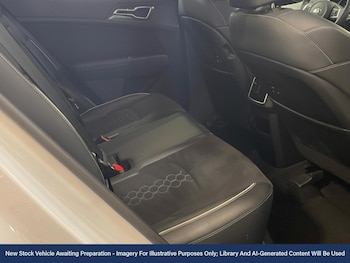 Used Kia Sportage 2023 for sale - 76569543: Photo