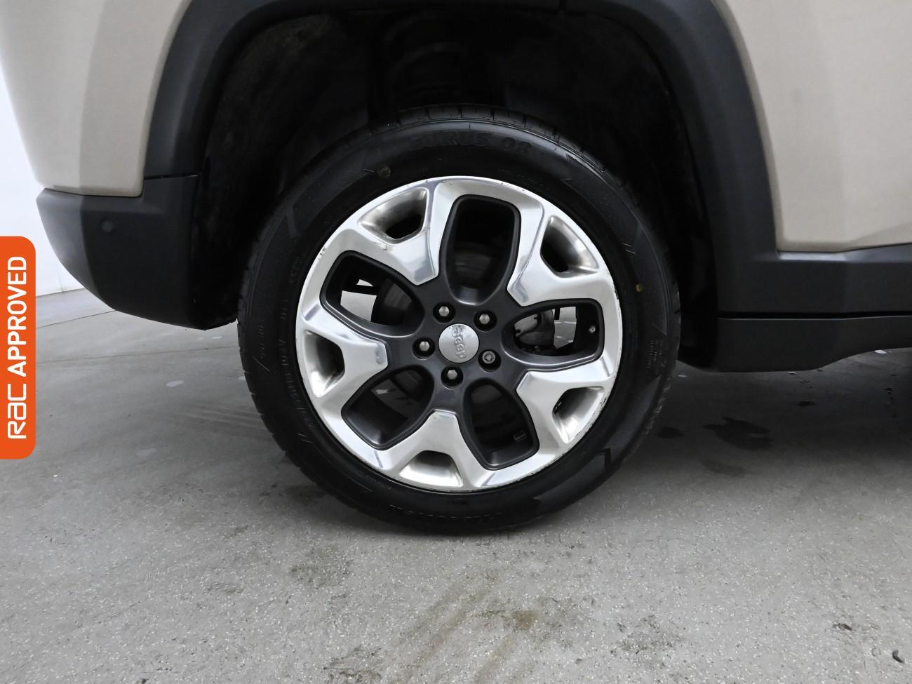 Used Jeep Compass 2018 for sale - 75824351: Photo 25