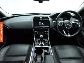 Used Jaguar XE 2020 for sale - 74650903: Photo