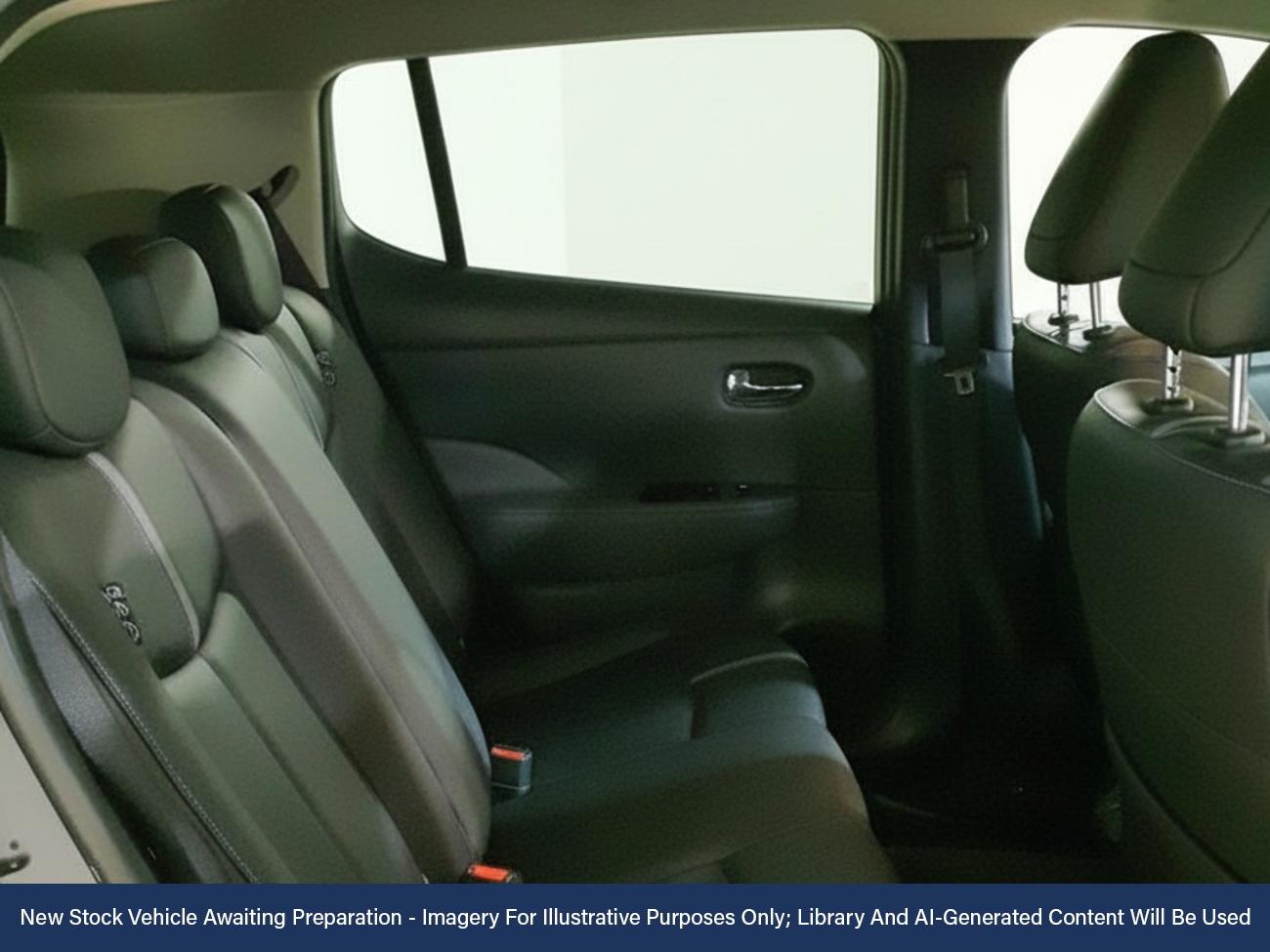 Used Nissan Leaf 2022 for sale - 76892466: Photo 4