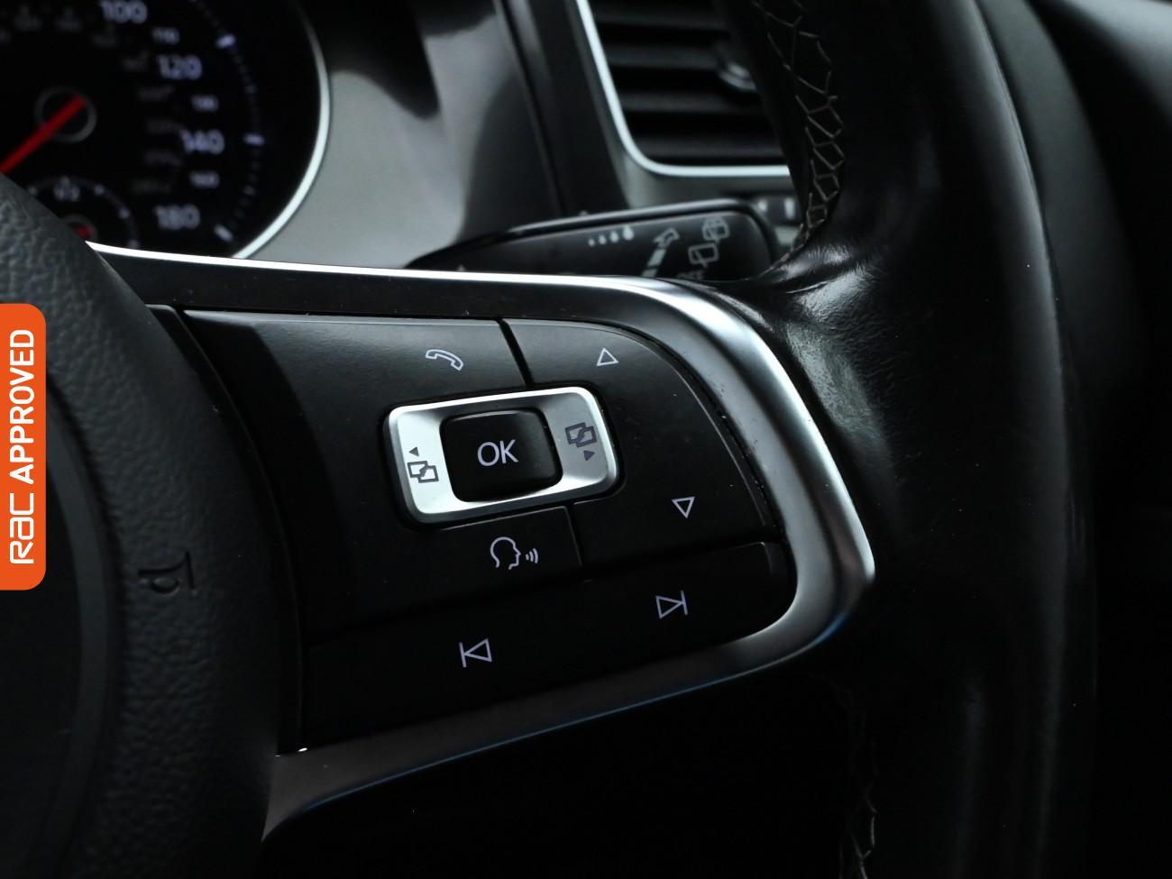 Used Volkswagen Golf 2017 for sale - 76554557: Photo 19