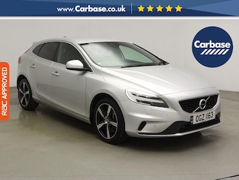 Used Volvo V40 2019 for sale - 79174862: Photo