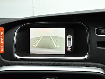 Used Volvo V40 2019 for sale - 79174862: Photo
