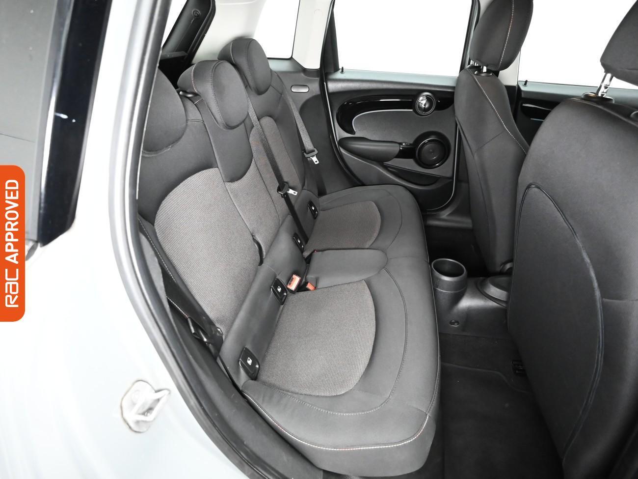 Used MINI Hatch 2021 for sale - 76705490: Photo 13