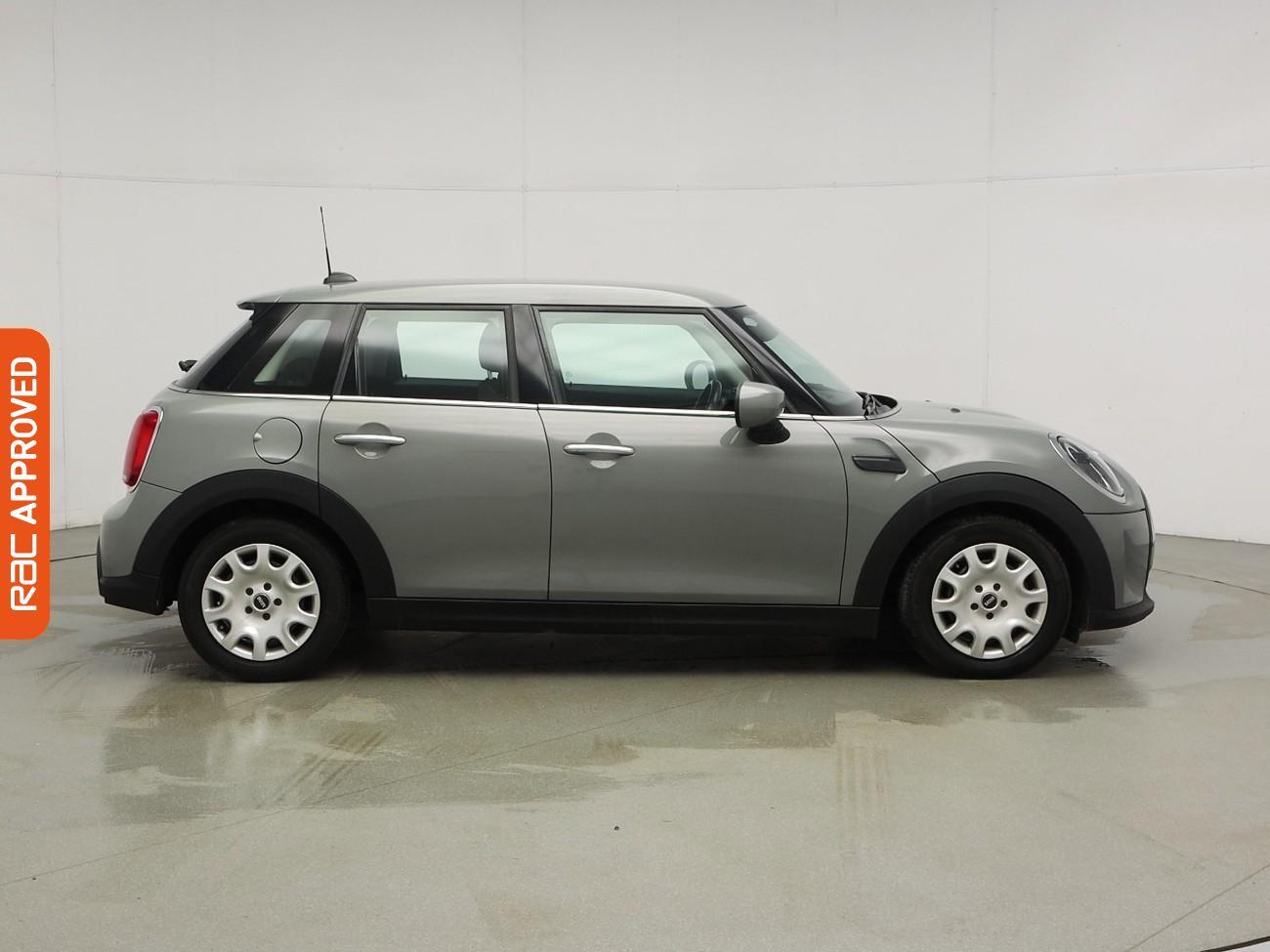 Used MINI Hatch 2021 for sale - 76705490: Photo 6