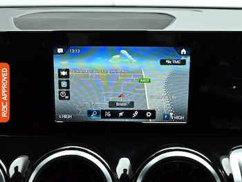 Used Mercedes-Benz GLB 2022 for sale - 78927308: Photo