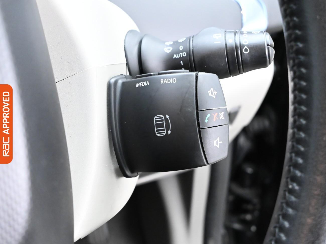 Used Renault Zoe 2013 for sale - 76481051: Photo 16