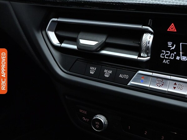 Used BMW 1 Series 2021 for sale - 75662637: Photo 16