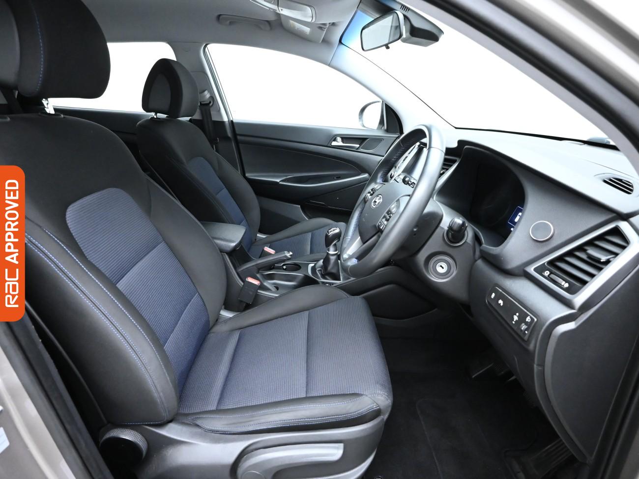 Used Hyundai TUCSON 2017 for sale - 76330606: Photo 12