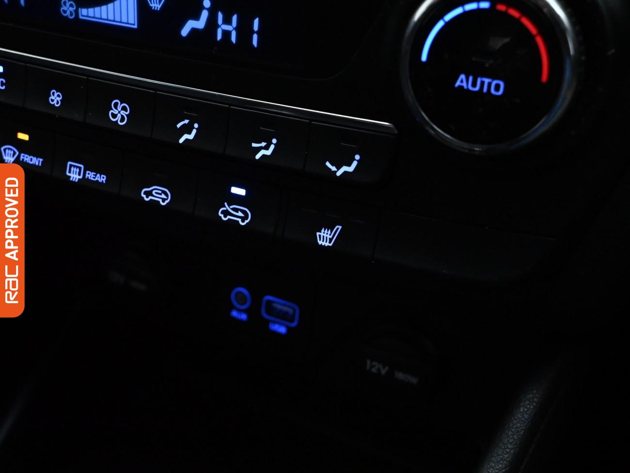 Used Hyundai TUCSON 2017 for sale - 76330606: Photo 15