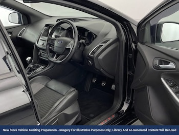 Used Ford Focus 2016 for sale - 78237524: Photo