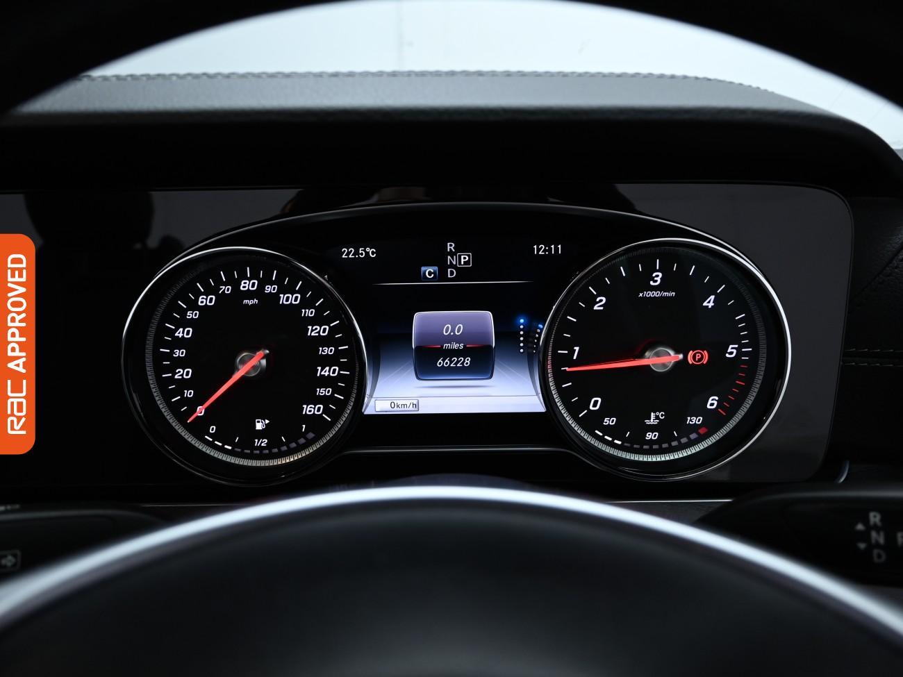 Used Mercedes-Benz E Class 2018 for sale - 76264035: Photo 11