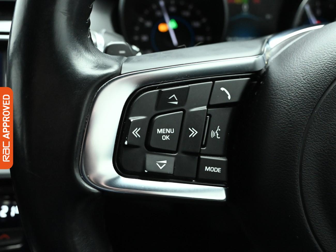 Used Jaguar XE 2016 for sale - 77747833: Photo 23