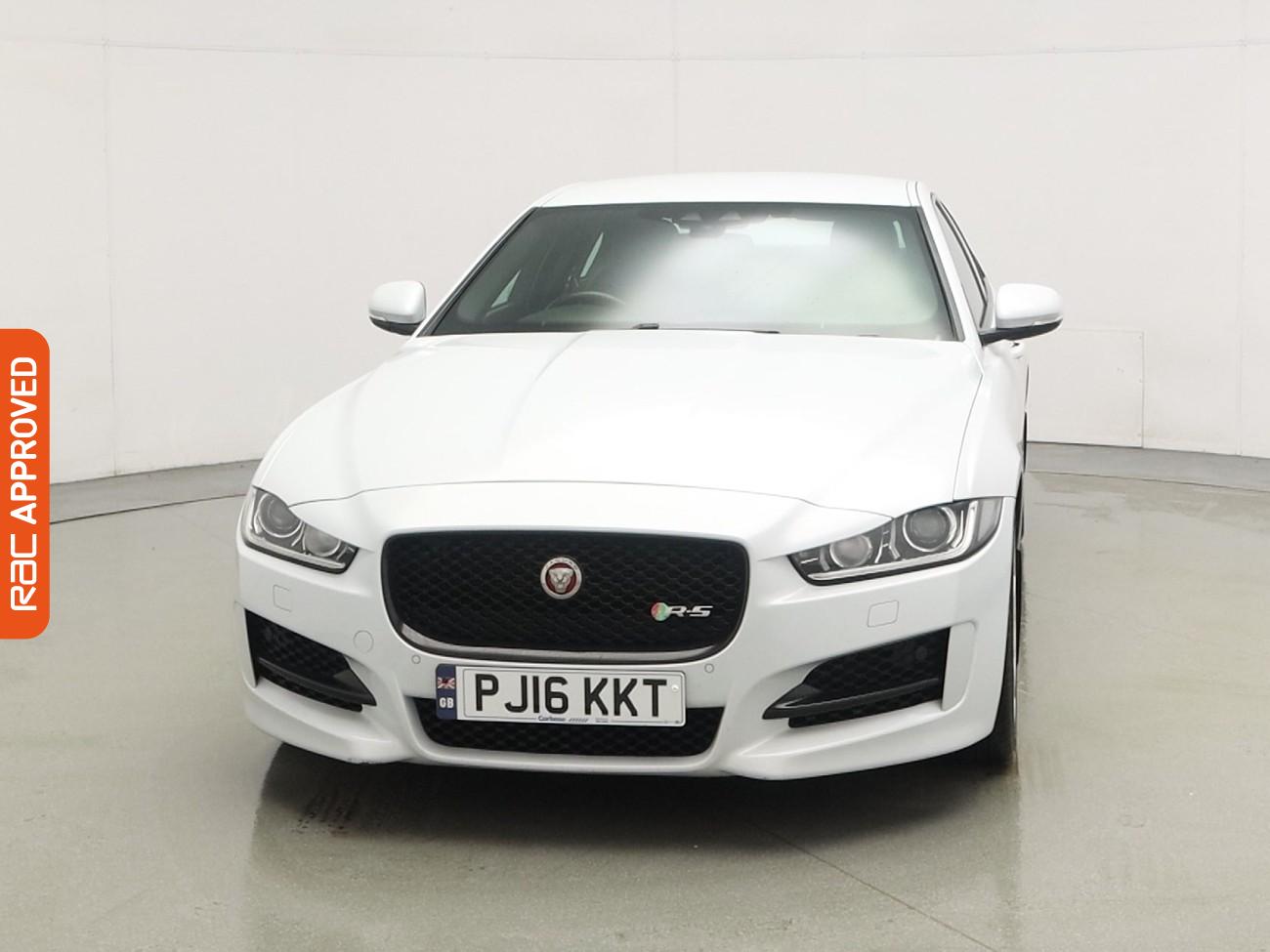 Used Jaguar XE 2016 for sale - 77747833: Photo 7