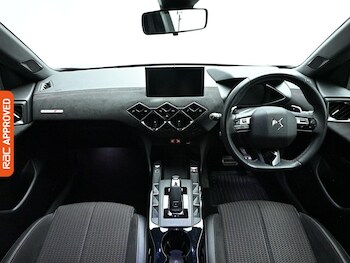 Used DS Automobiles DS 3 Crossback 2022 for sale - 78437053: Photo