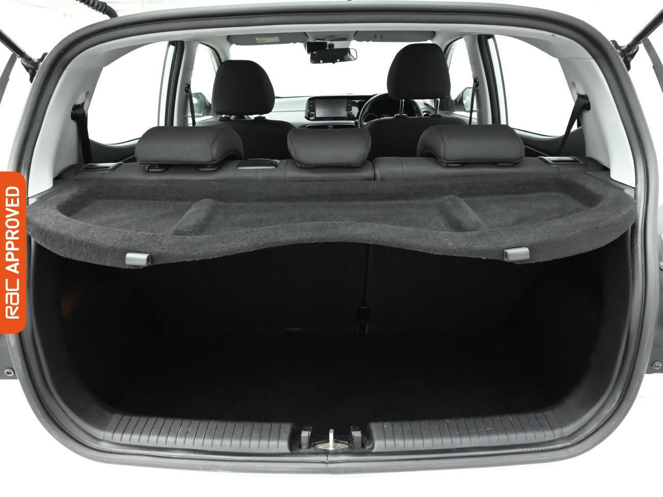 Used Hyundai i10 2021 for sale - 76896199: Photo 25