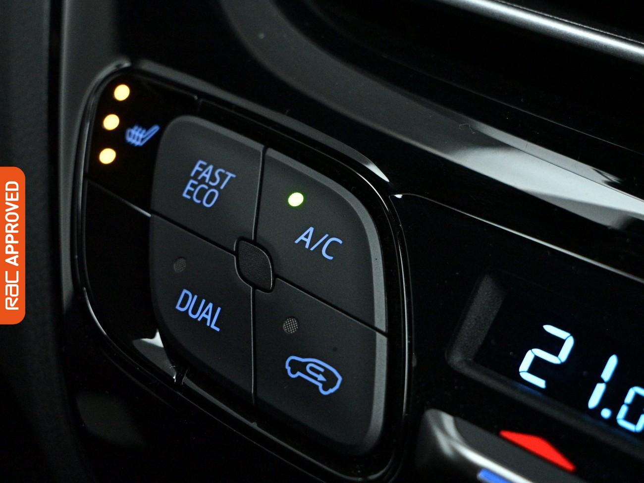 Used Toyota C-HR 2023 for sale - 77989557: Photo 18