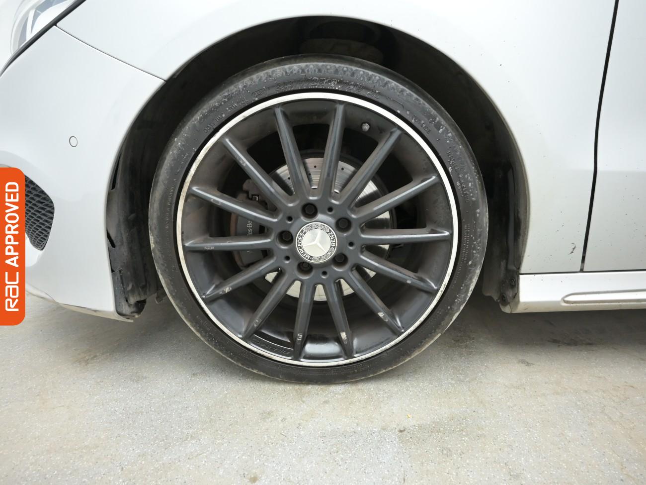 Used Mercedes-Benz B Class 2015 for sale - 76462287: Photo 30