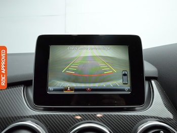 Used Mercedes-Benz B Class 2015 for sale - 76462287: Photo