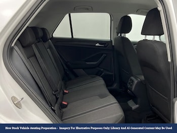 Used Volkswagen T-Roc 2021 for sale - 79385921: Photo
