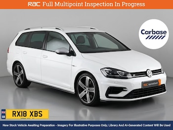 Used Volkswagen Golf 2018 for sale - 77759971: Photo