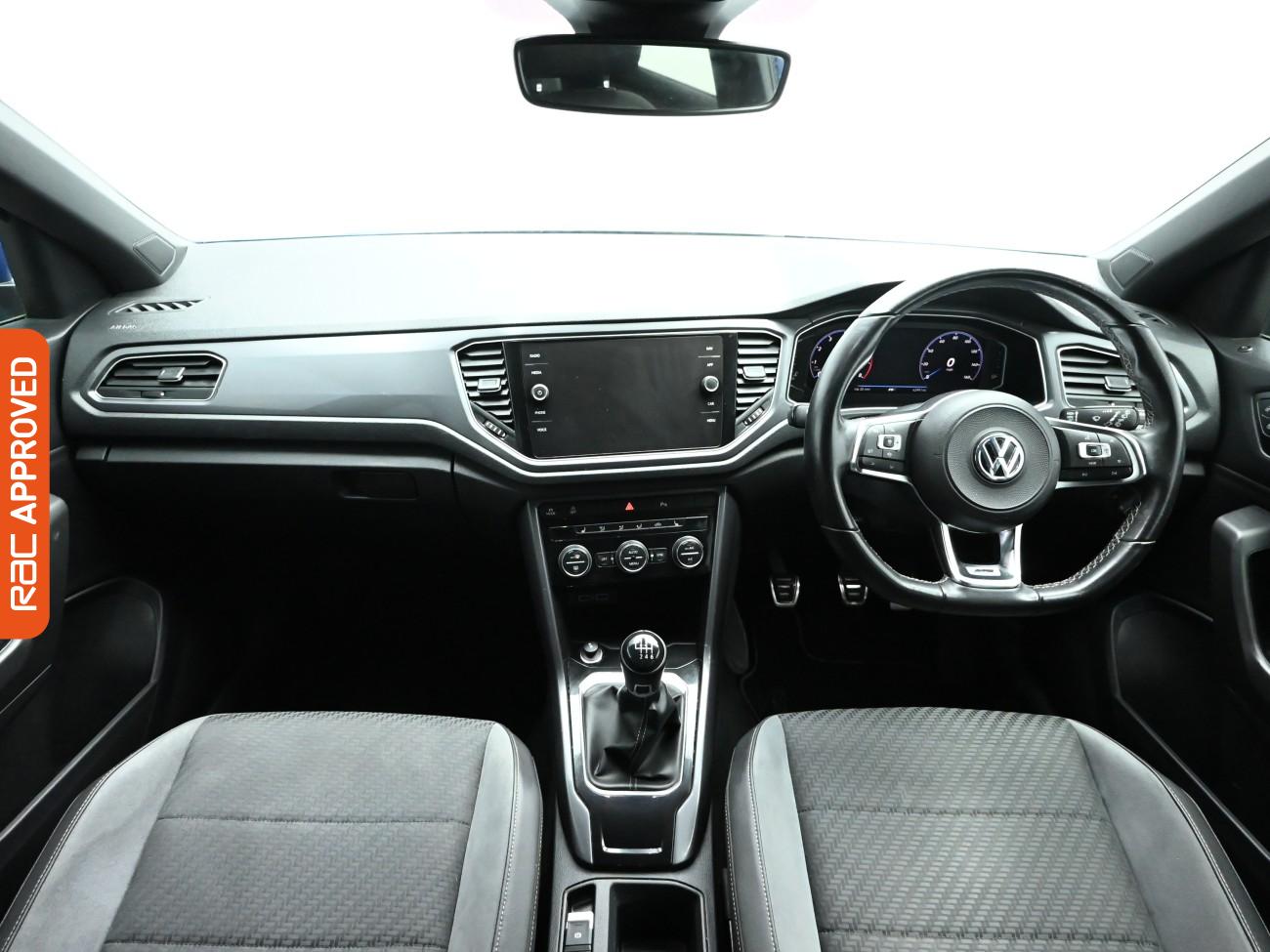 Used Volkswagen T-Roc 2020 for sale - 77076705: Photo 2