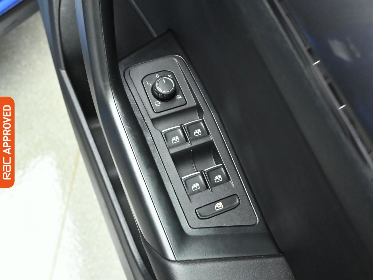 Used Volkswagen T-Roc 2020 for sale - 77076705: Photo 22