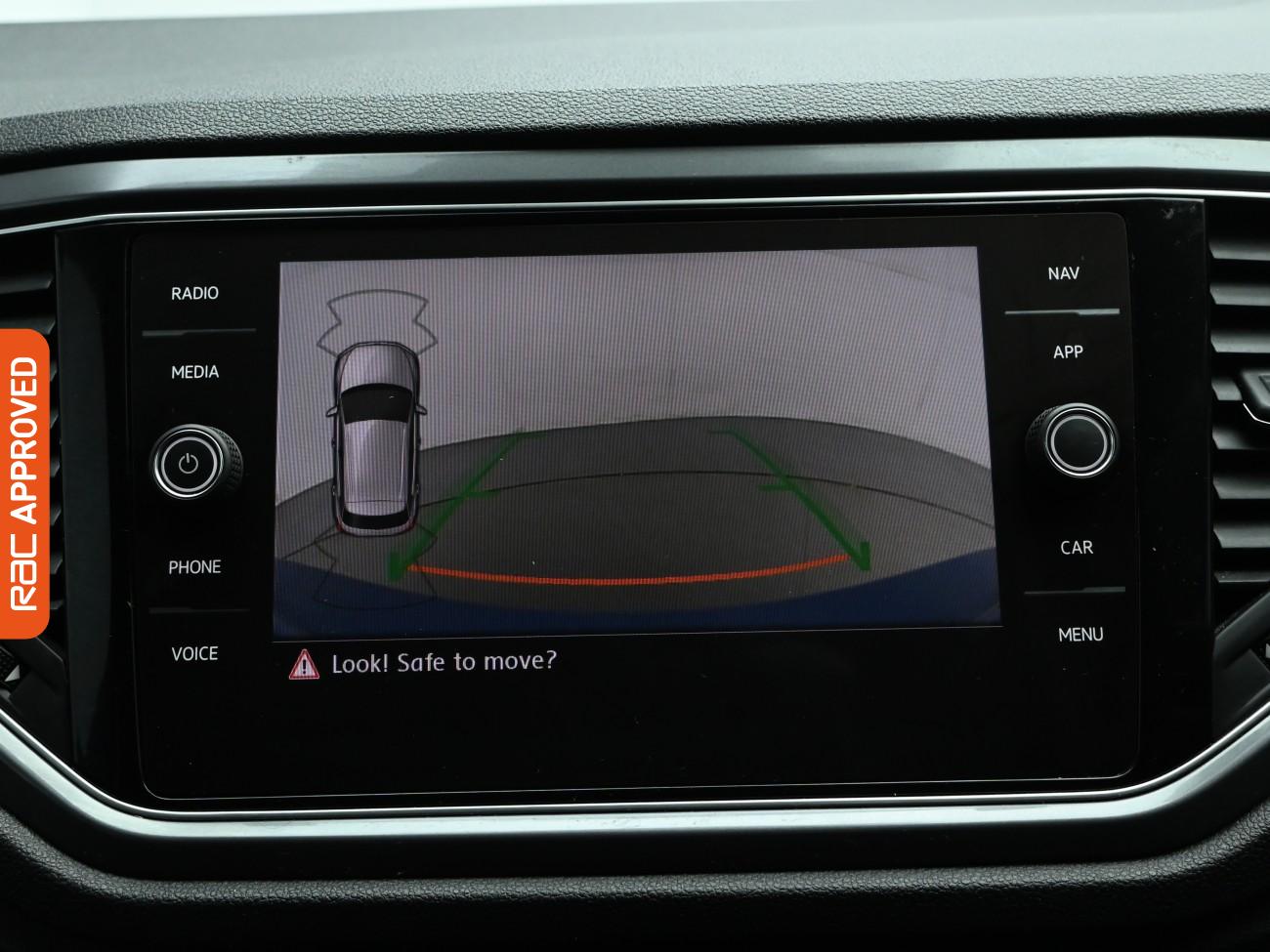 Used Volkswagen T-Roc 2020 for sale - 77076705: Photo 3