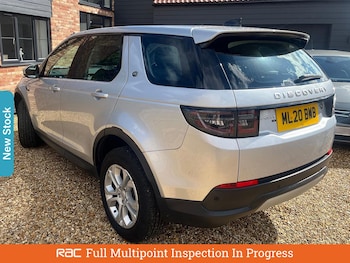 Used Land Rover Discovery Sport 2020 for sale - 75918318: Photo