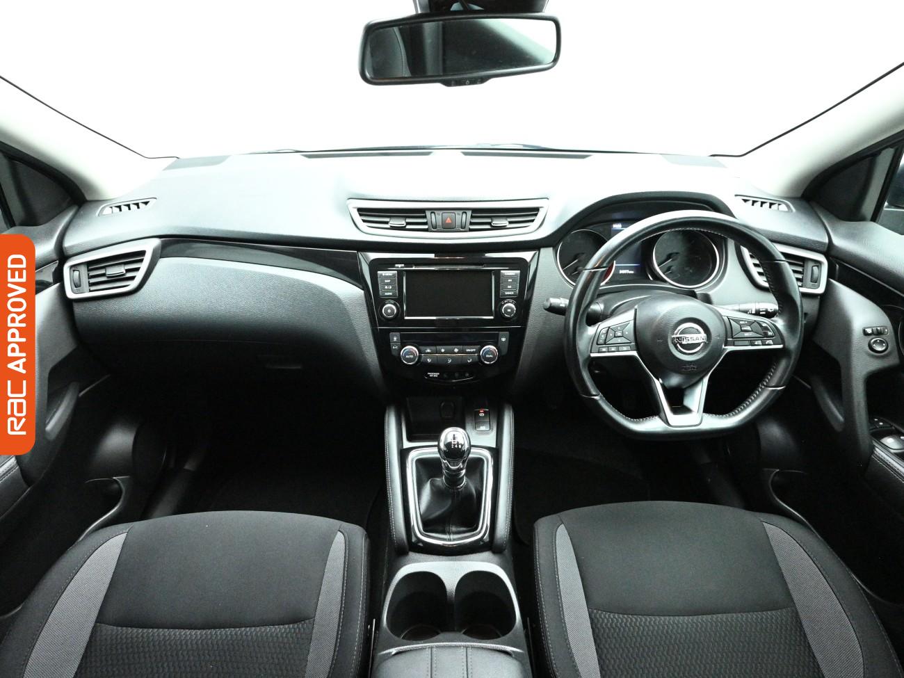 Used Nissan Qashqai 2020 for sale - 77680153: Photo 2