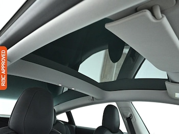 Used Tesla Model 3 2022 for sale - 78847468: Photo