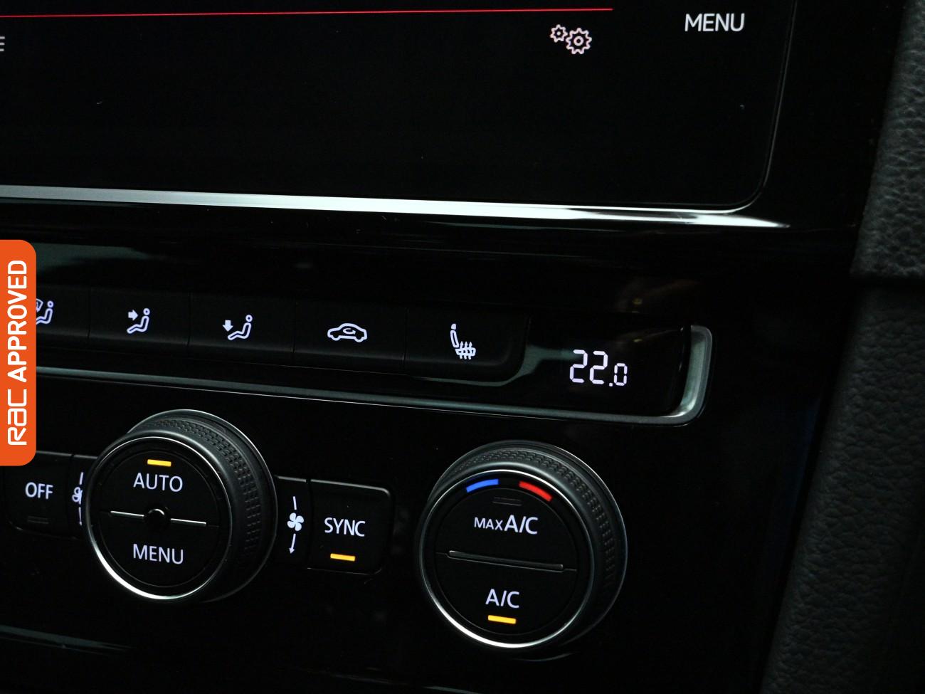 Used Volkswagen Golf 2018 for sale - 77764555: Photo 15