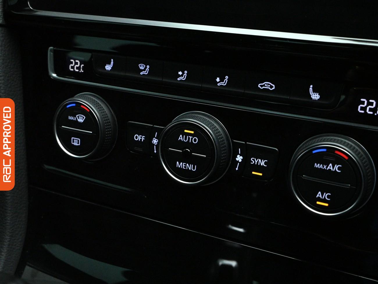 Used Volkswagen Golf 2018 for sale - 77764555: Photo 23