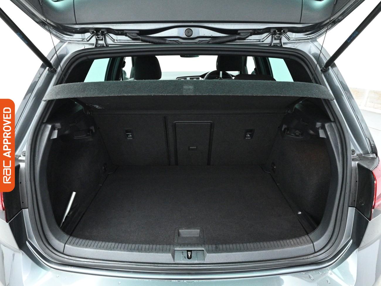 Used Volkswagen Golf 2018 for sale - 77764555: Photo 28