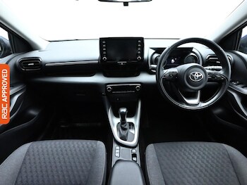 Used Toyota Yaris 2022 for sale - 77282151: Photo