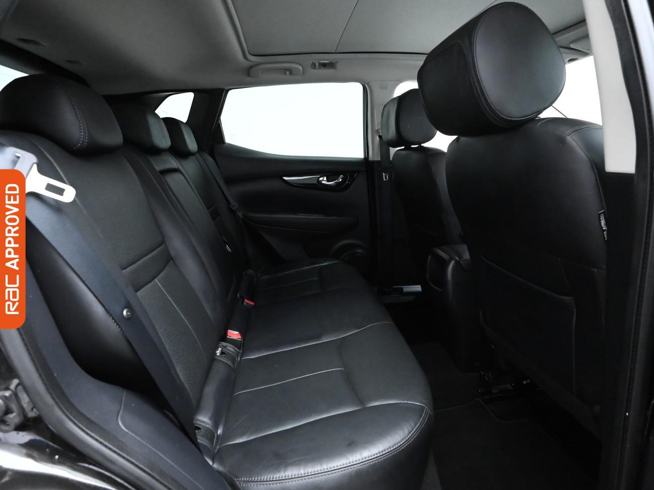 Used Nissan Qashqai 2016 for sale - 76739643: Photo 13